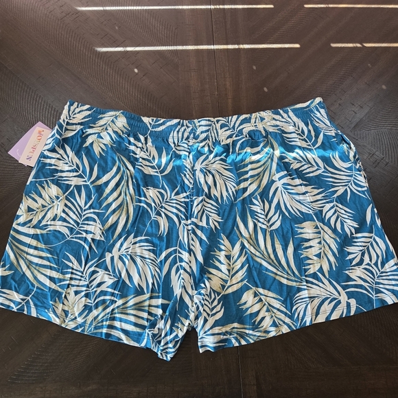 ‼️3/$30‼️ Blue & White Leaf Print Shorts Womens 3X Tropical Lightweight Coastal - Picture 5 of 7